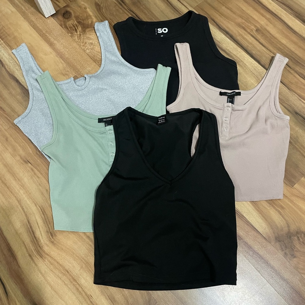 Bundle of 5 tank tops, black, green, beige, grey